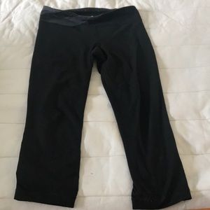 Under armour crops